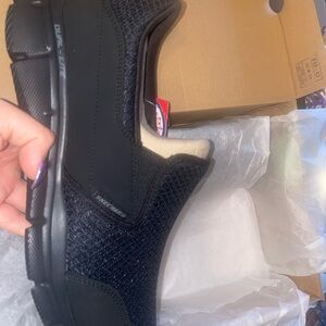 Skechers Men's Black Equalizer Persistent Size 11.5W   Dual-Lite Sneakers